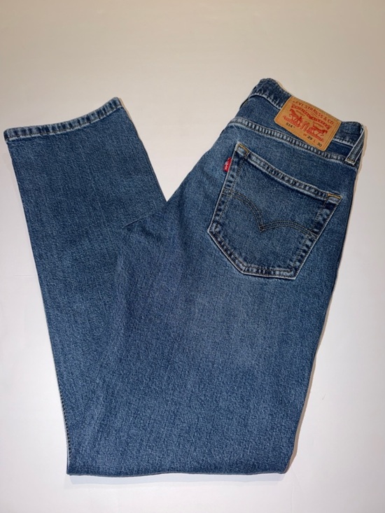 Levi's Denim - Levi's Women’s Classic Straight Jeans in Denim Blue